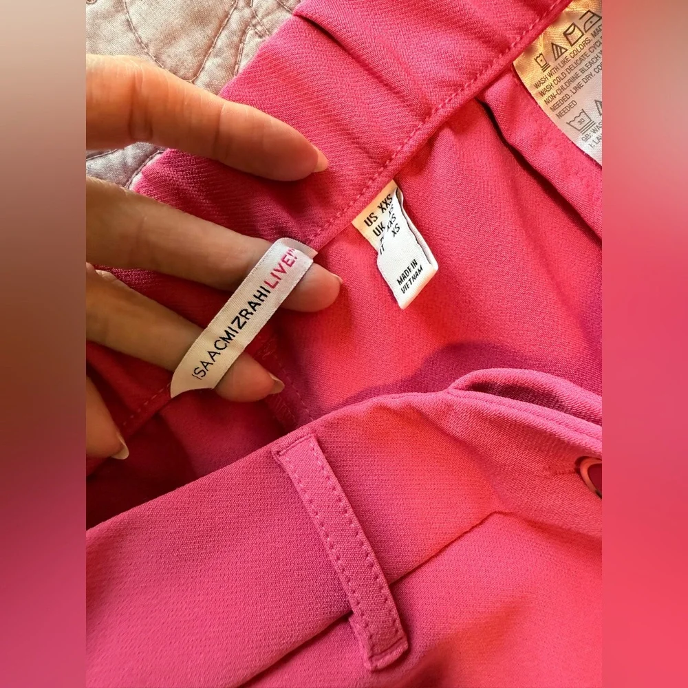 Isaac Mizrahi Vibrant Pink Cropped Pants - Picture 10 of 13